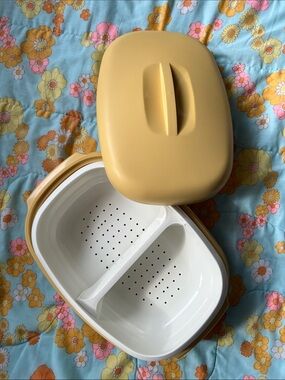 VINTAGE TUPPERWARE 3-Piece Vegetable STEAMER Set 70s Oblong Harvest Gold 1273-6